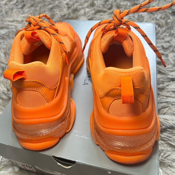 BALENCIAGA TRIPLE S SIZE EUR 39 - Picture 7 of 10